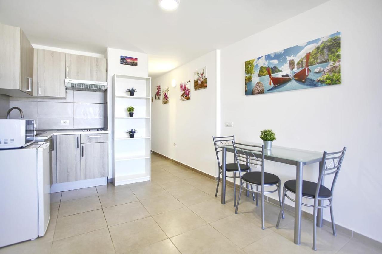 Studio With Sea View In Borinquen Playa Fanabe Luaran gambar